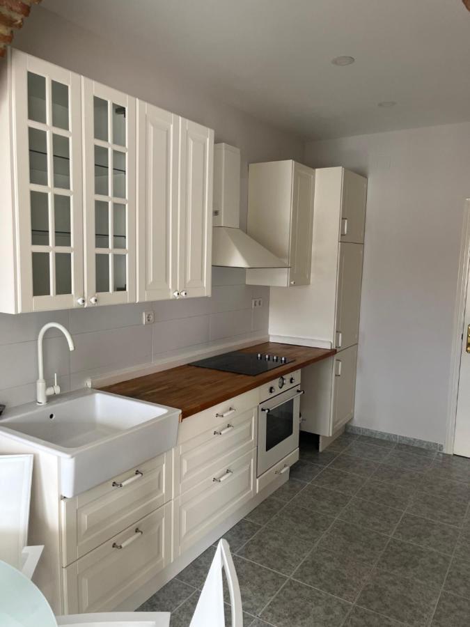 Appartement Aan Boulevard En Zwembad Sitio de Calahonda Bagian luar foto